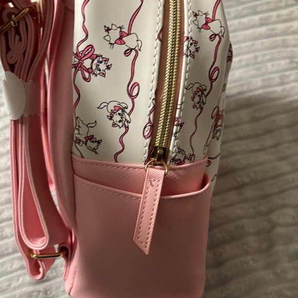 Danielle Nicole Pink/White Disney Aristocats Marie Backpack - Picture 7 of 9